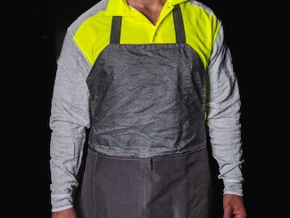 PPE Factory apron 1170 close-up + polo shirt 3899