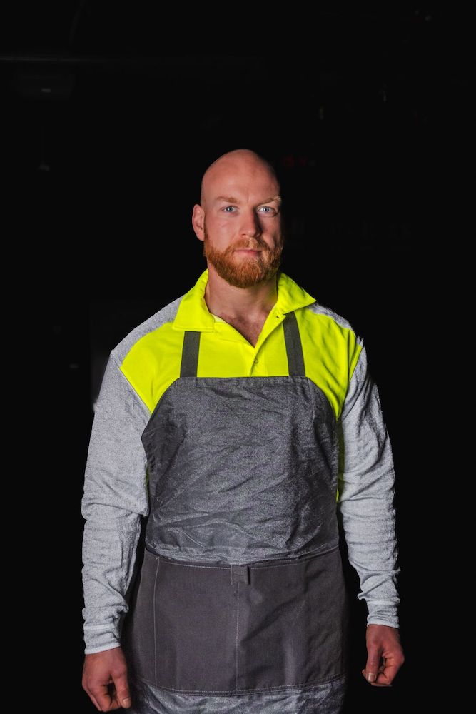 PPE Factory apron 1170 close-up + polo shirt 3899